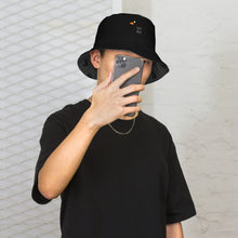 Load image into Gallery viewer, Reversible bucket hat
